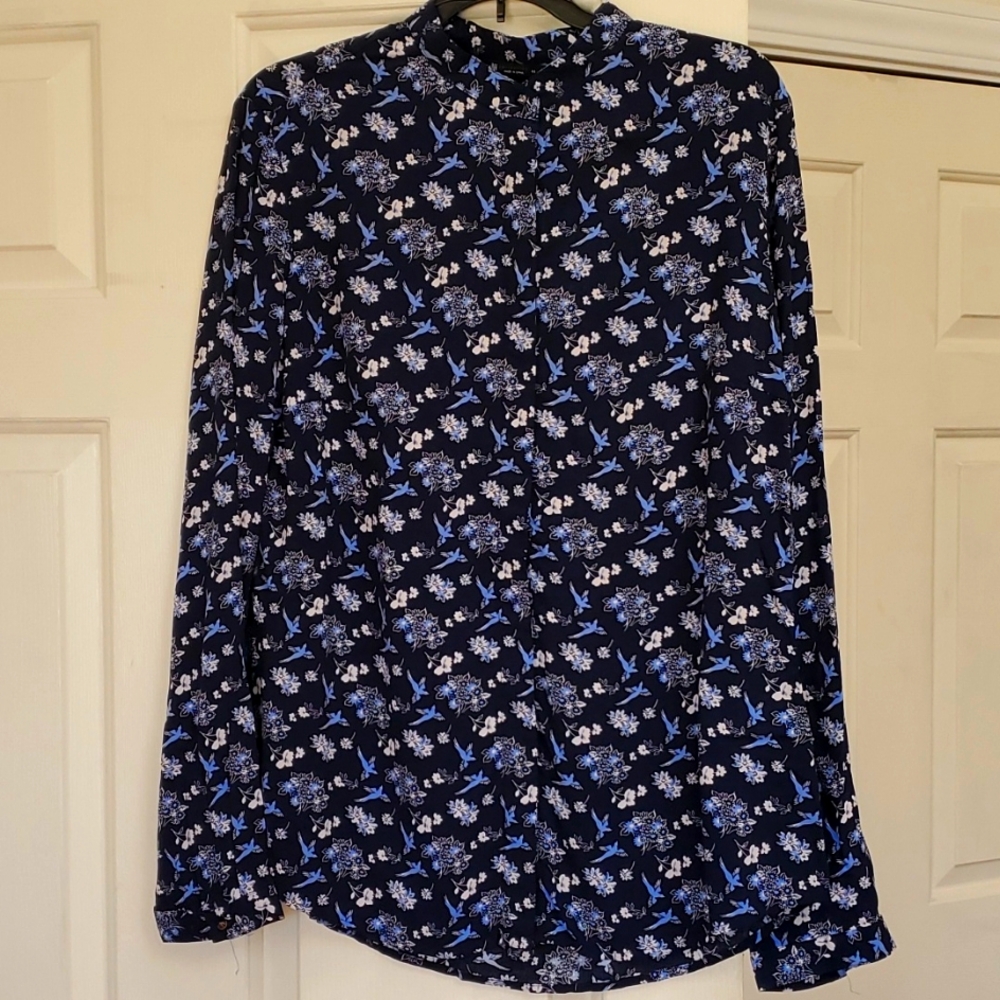 Tunic, size medium
